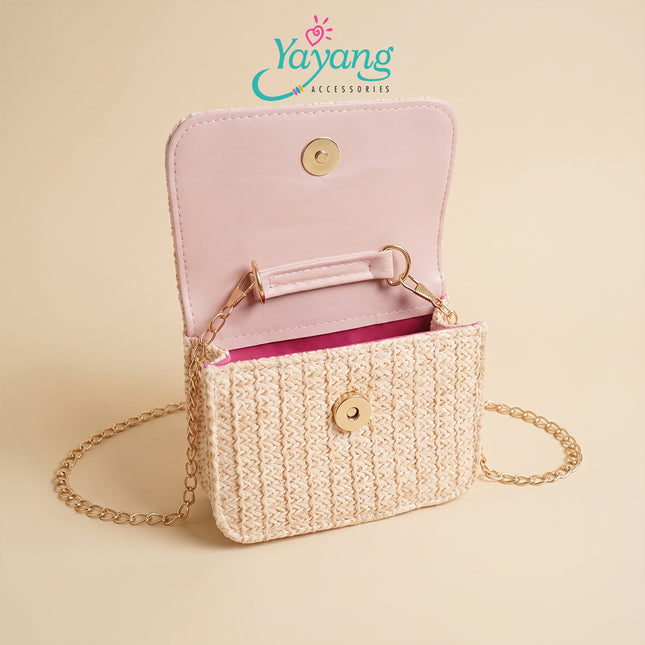 Yayang Tas Selempang Anyaman Jerami Straw Woven Bag Aksen Pita Kulit & Rantai Emas
