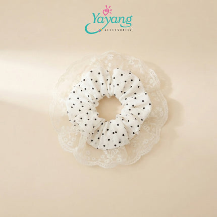 Yayang Scrunchie Ikat Rambut Motif Gingham Aksen Renda