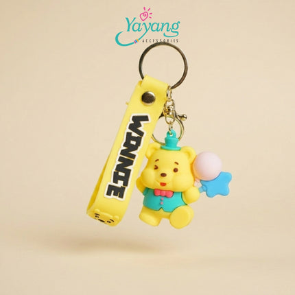 Yayang Gantungan Kunci Boneka Beruang Pooh Lucu Keychain Tas Ransel Aksesoris Kunci Mobil Character Bear Cute Pooh